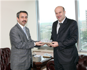 KARADAĞ BAŞBAKAN YARDIMCISI RAFET HUSOVİÇ, REKTÖR PROF. DR. YENER YÖRÜK’Ü ZİYARET ETTİ