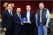 ÜNİVERSİTEMİZDE ETNİK VE DİNİ AÇIDAN BALKANLAR SEMİNERİ GERÇEKLEŞTİRİLDİ