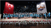 TRAKYA ÜNİVERSİTESİ EDEBİYAT FAKÜLTESİ YENİ MEZUNLARINI VERDİ