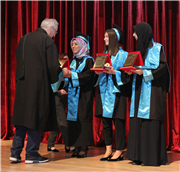 TRAKYA ÜNİVERSİTESİ EDEBİYAT FAKÜLTESİ YENİ MEZUNLARINI VERDİ
