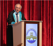 TRAKYA ÜNİVERSİTESİ EDEBİYAT FAKÜLTESİ YENİ MEZUNLARINI VERDİ