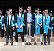 TRAKYA ÜNİVERSİTESİ EDEBİYAT FAKÜLTESİ YENİ MEZUNLARINI VERDİ