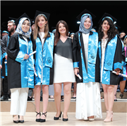 TRAKYA ÜNİVERSİTESİ EDEBİYAT FAKÜLTESİ YENİ MEZUNLARINI VERDİ