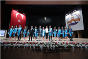 TRAKYA ÜNİVERSİTESİ EDEBİYAT FAKÜLTESİ YENİ MEZUNLARINI VERDİ