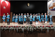 TRAKYA ÜNİVERSİTESİ EDEBİYAT FAKÜLTESİ YENİ MEZUNLARINI VERDİ