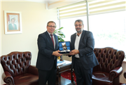 İŞTİP ÜNİVERSİTESİ REKTÖRÜ VE KUZEY MAKEDONYA İSTANBUL BAŞKONSOLOSU’NDAN TRAKYA ÜNİVERSİTESİ REKTÖRÜ PROF. DR. ERHAN TABAKOĞLU’NA ZİYARET
