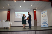 OKUL ÖNCESİ DÖNEMDE ÖĞRETMEN ÇOCUK İLİŞKİSİ KONFERANSI GERÇEKLEŞTİRİLDİ