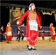BALKAN MÜZİK VE GÖSTERİ SANATLARI TOPLULUĞUNDAN ŞAMPİYONLUK