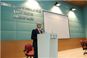 TRAKYA ÜNİVERSİTESİ İLAHİYAT FAKÜLTESİNİN İLK DERSİ “NURETTİN TOPÇU” OLDU