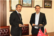 ÜNİVERSİTEMİZ İLE ARNAVUTLUK VİTRİNA ÜNİVERSİTESİ ARASINDA MEVLANA DEĞİŞİM PROGRAMI PROTOKOLÜ İMZALANDI