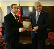 KOSOVA CUMHURİYETİ BÜYÜKELÇİSİ VE BAŞKONSOLOS’UNDAN ZİYARET