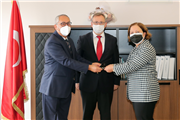 TRAKYA ÜNİVERSİTESİ TIP FAKÜLTESİNİN YENİ DEKANI PROF. DR. FİLİZ AKATA